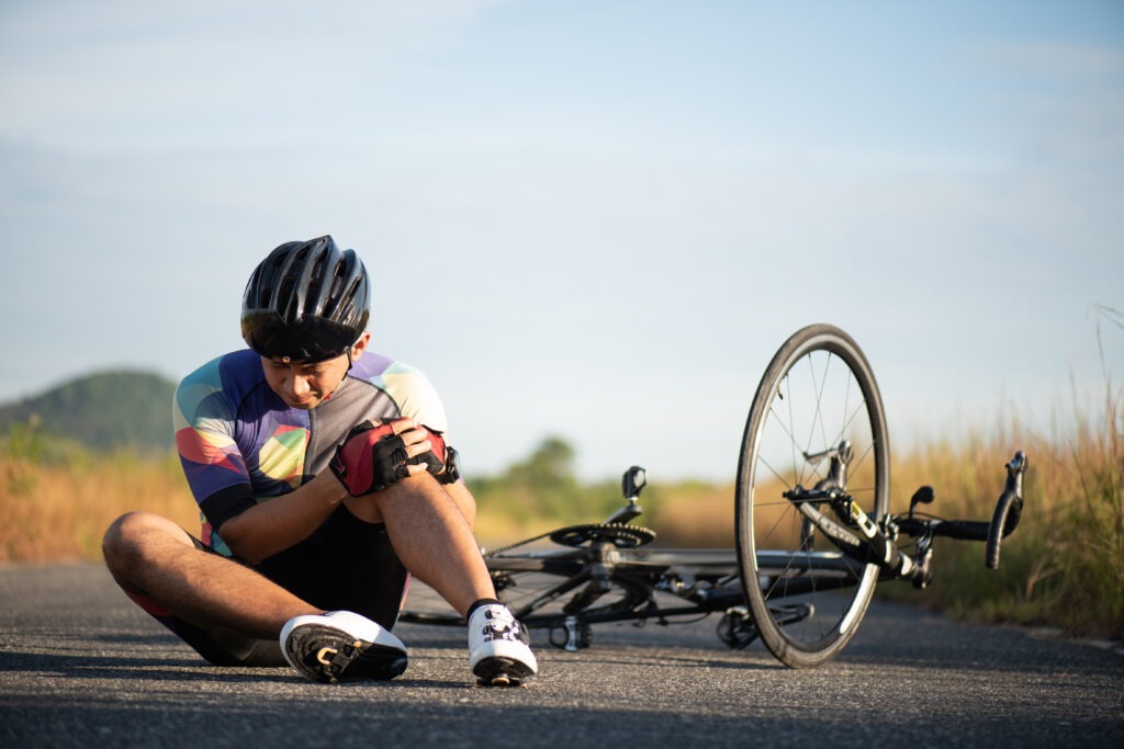 ¿Puedo demandar al seguro del conductor por un accidente de bicicleta?